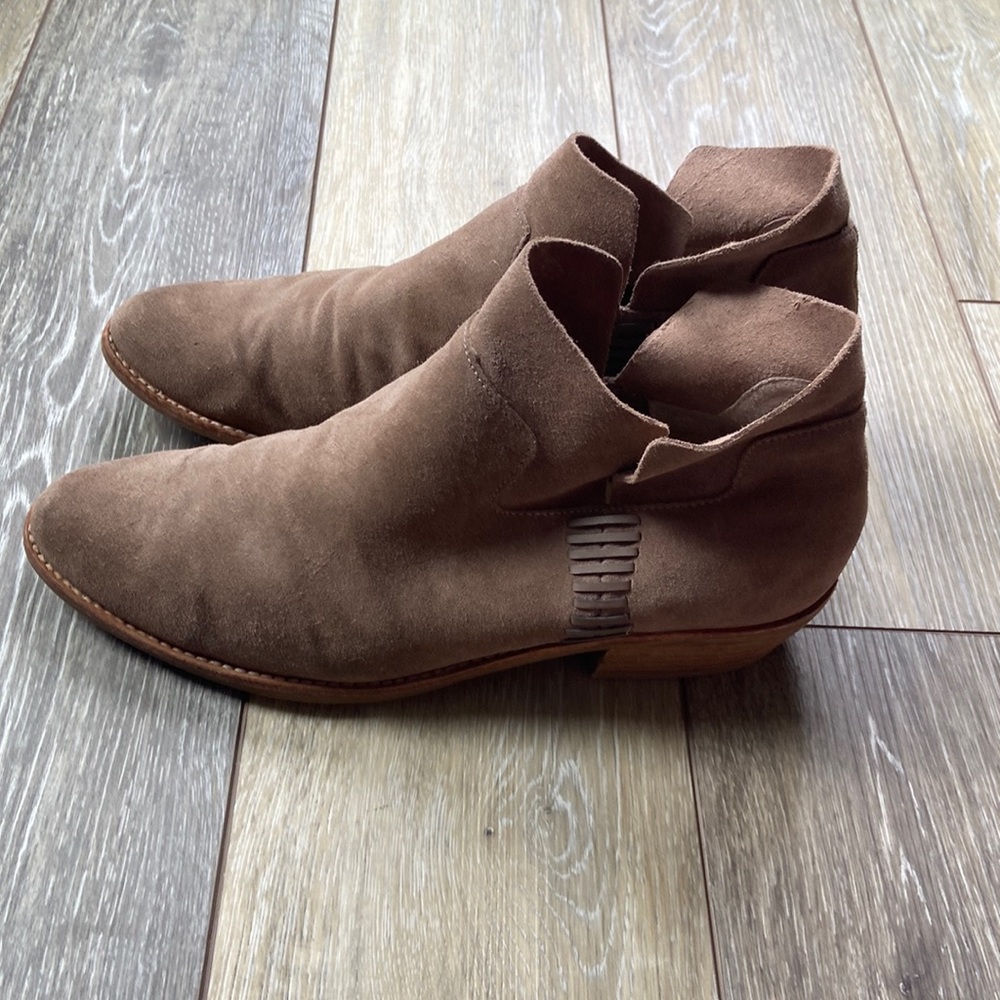 Dolce Vita boots